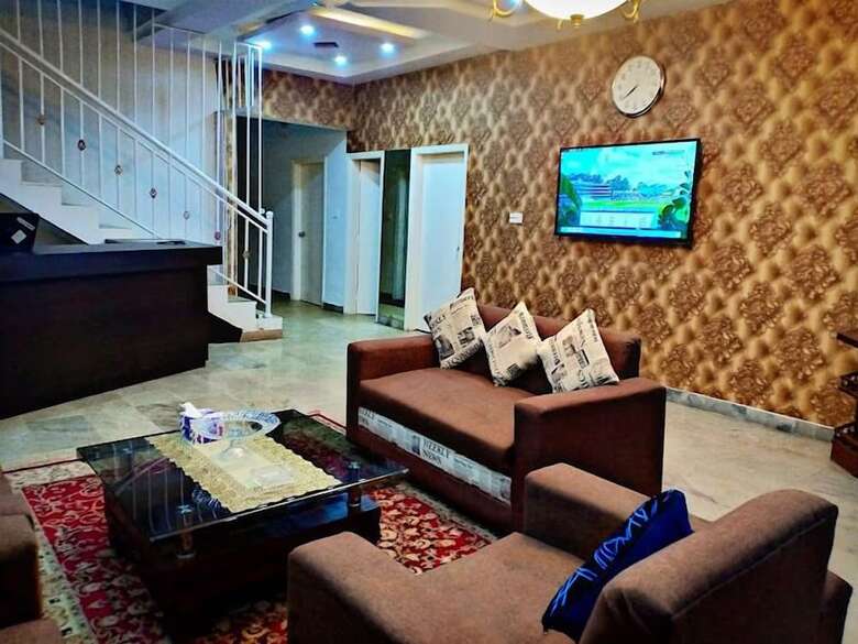 Hotel Defence Inn
