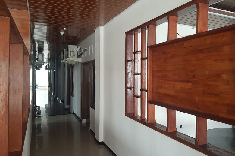 Hotel Oyo 93709 Rose Inn 2