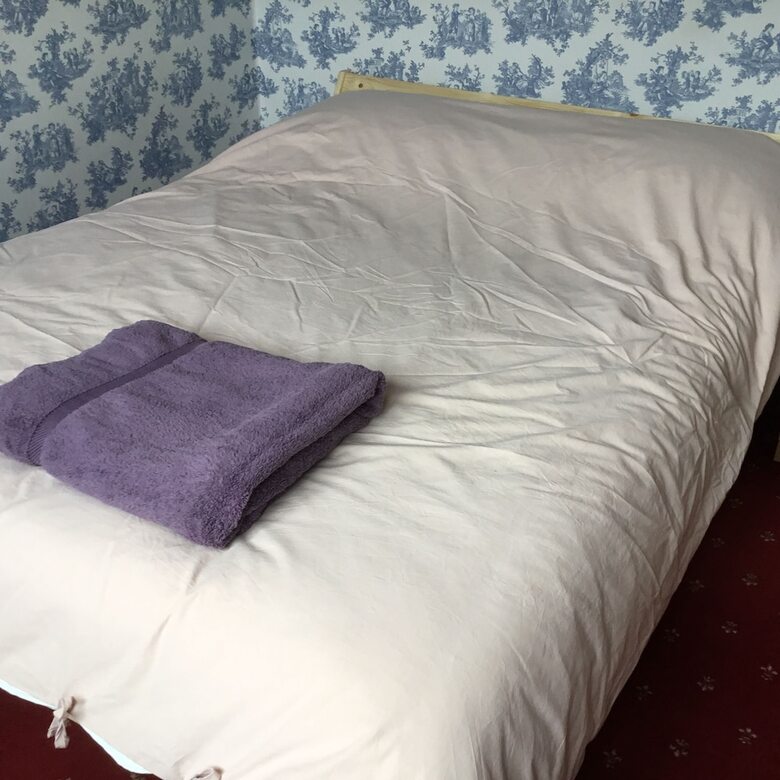 Lowri Cottage Hotel