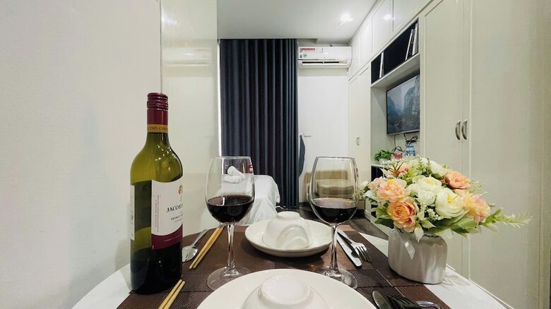 Aparthotel Vinhomes Green Bay-studio Apartment