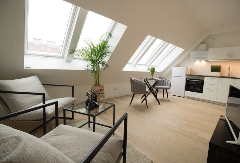 Aparthotel Stylish & Modern Apartment