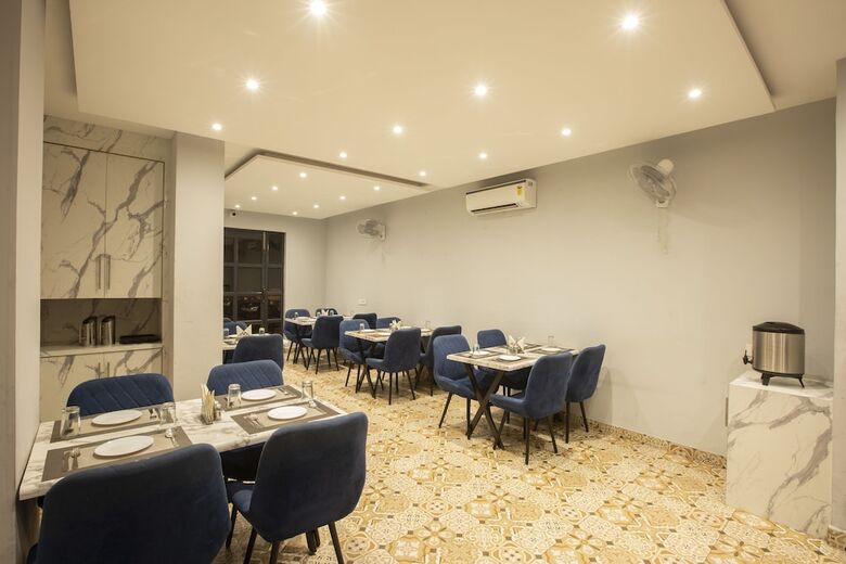 Hotel Regalia Grand By Delight Stay