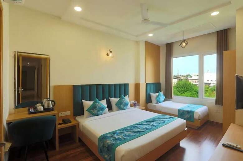 Hotel Regalia Grand By Delight Stay