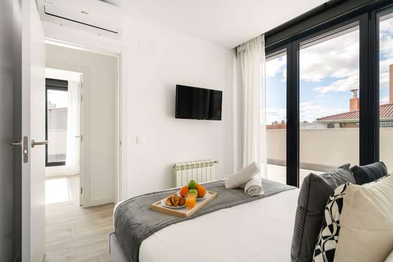 Aparthotel Dobo Madrid San Diego