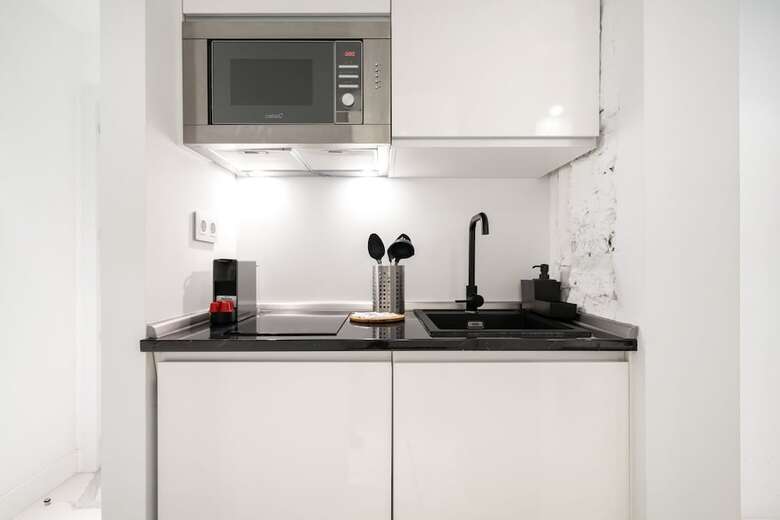 Aparthotel Dobo Madrid Luna