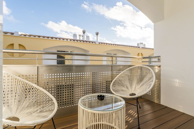 Aparthotel Apartaments Cales De Ponent