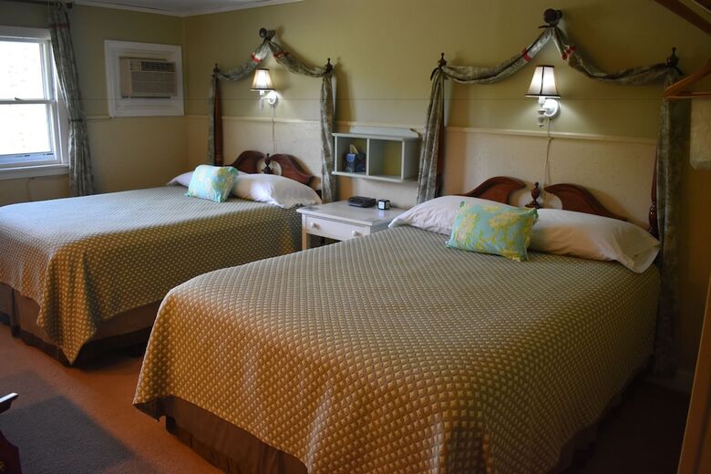 Bed & Breakfast The Barron Brook Inn