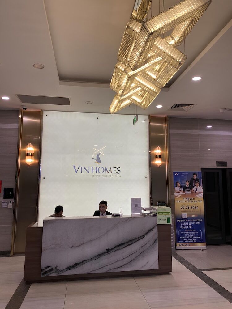 Aparthotel Vinhomes Skylake Kane Apartment