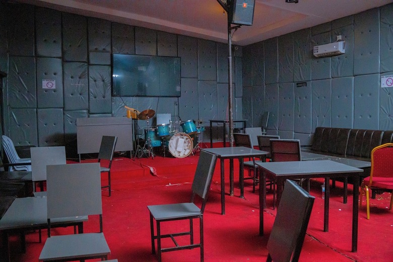 Best Inn Motel Musinguzi Frank