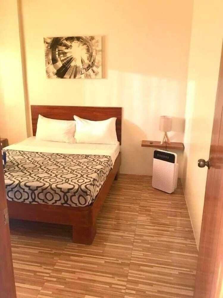 Acapulco Resort & Suites