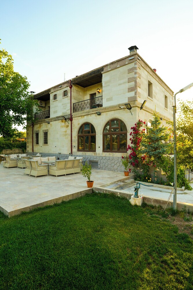 Hotel Cevizli Konak