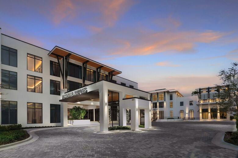 AC Hotel By Marriott Naples 5th Avenue