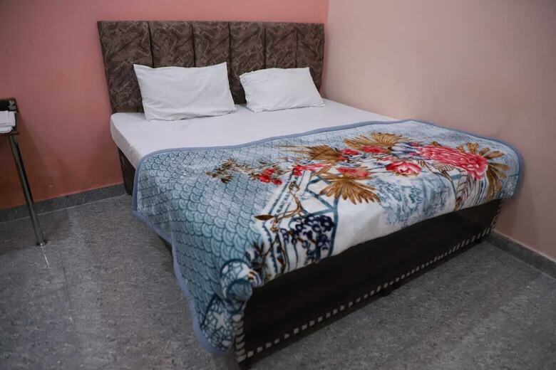 Hotel Shri Laddu Gopal Guest House