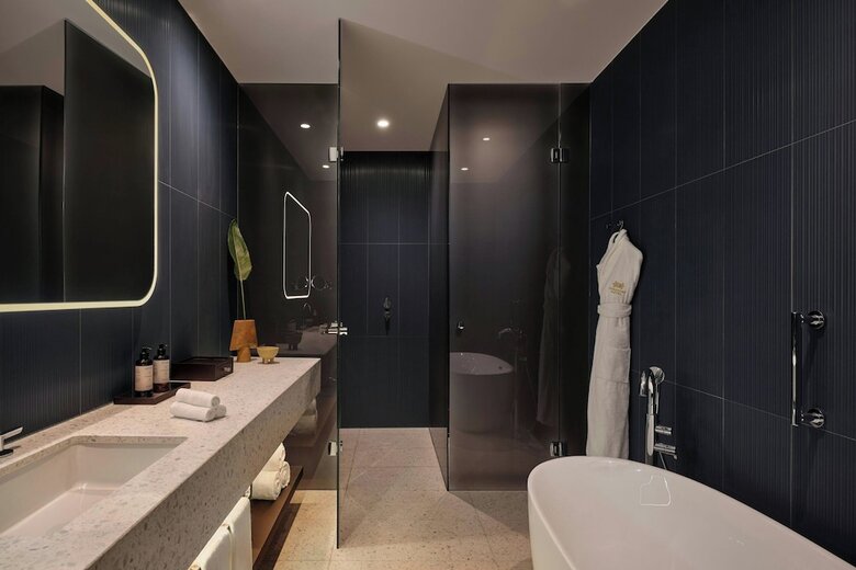 Dorothea Hotel, Budapest, Autograph Collection