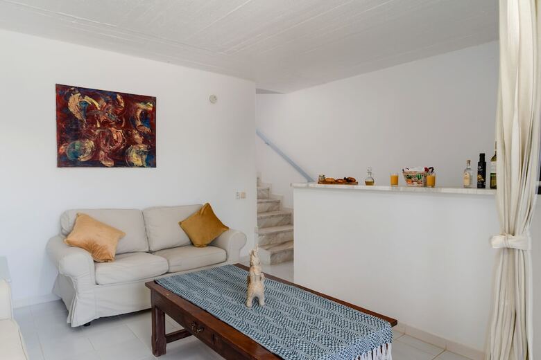 Hotel Costa Avithos