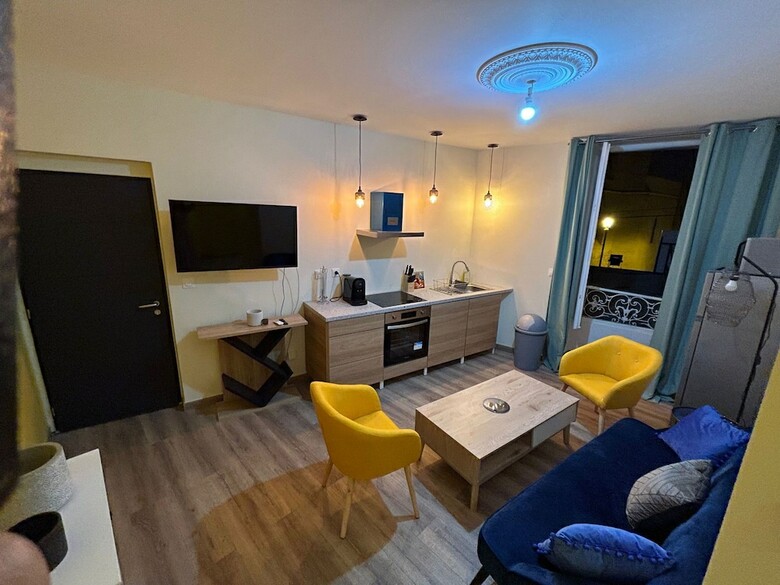 Hotel 5 Pl. Marcadieu