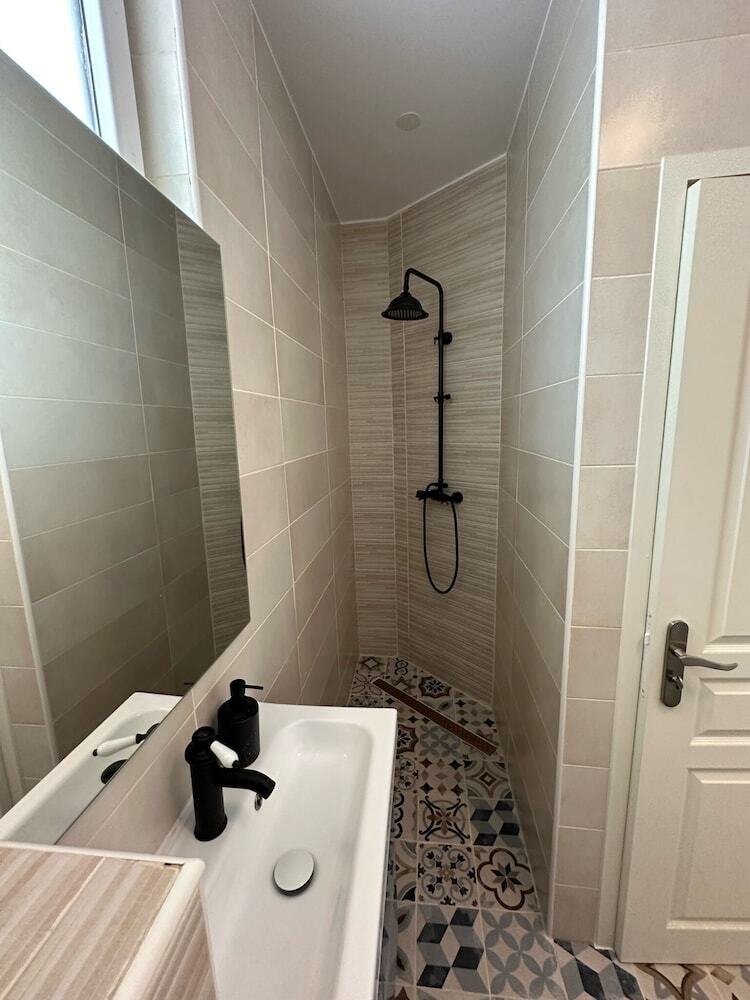 Hotel 5 Pl. Marcadieu