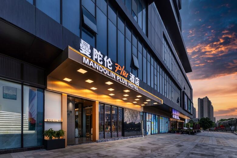 Hotel Mantuolunplusjiudian