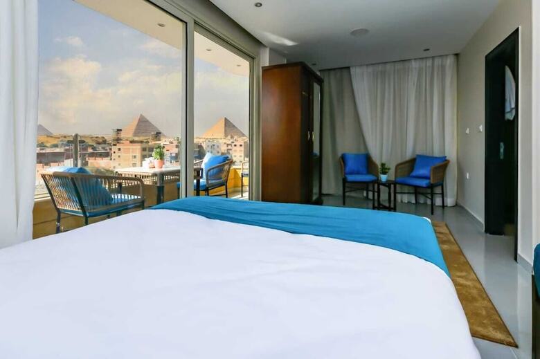 Bed & Breakfast Diamonds Pyramids View Inn