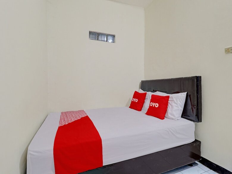 Hotel Oyo Life 92685 Kost Arimbi