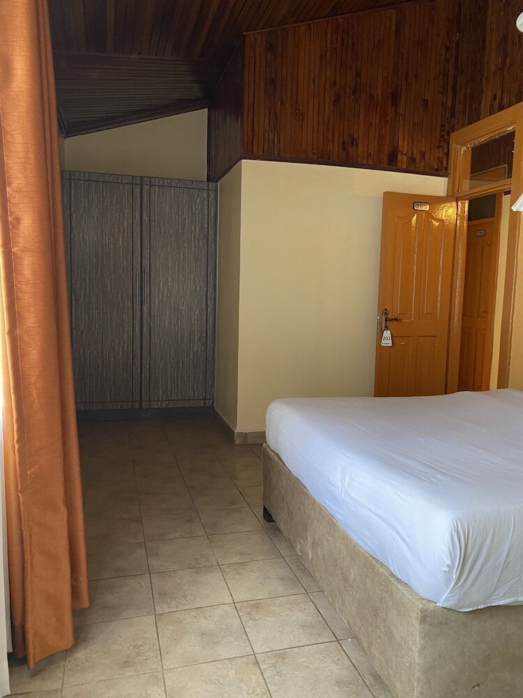 Levels Hotel Lavington