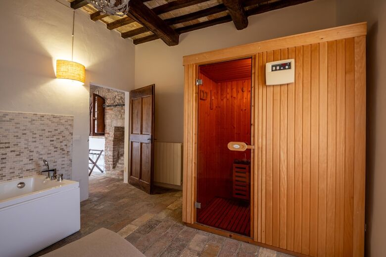 Hotel Castello Valenzino