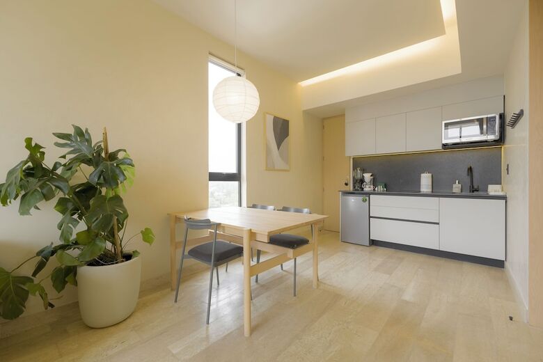 Apartamentos Capitalia Aristoteles Polanco