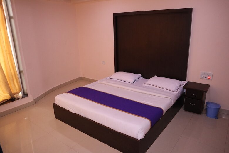 Hotel Smilestay Bns Lodge