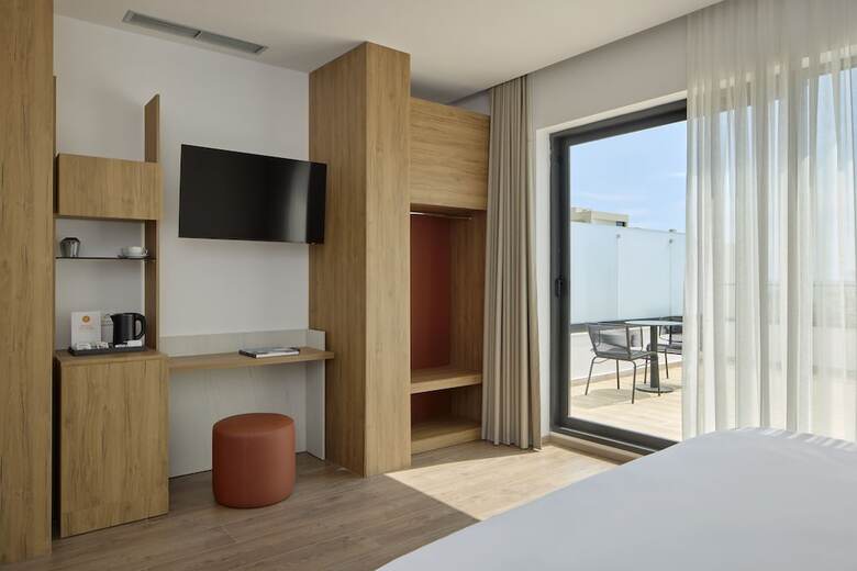 Hotel Sol Tropikal Durres