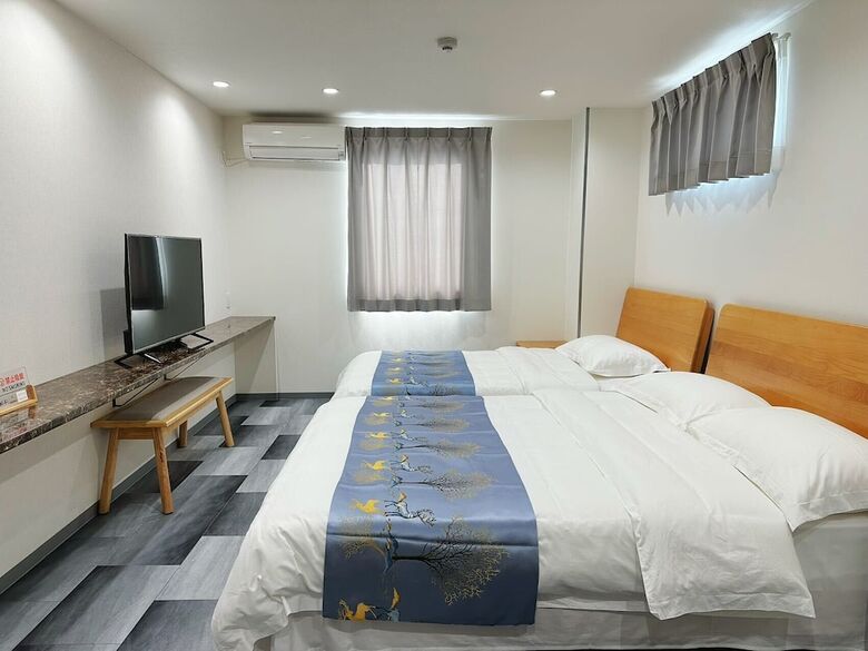Aparthotel Izumisano Home