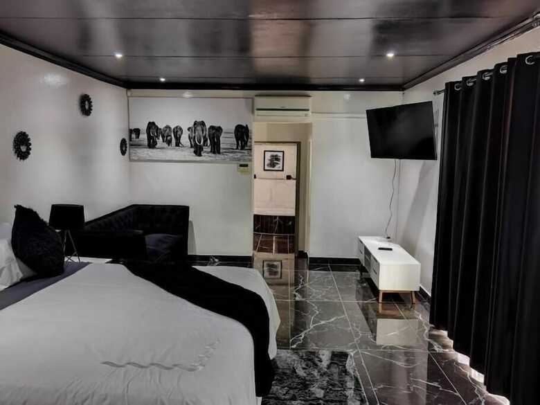 Semeni Asante Guesthouse