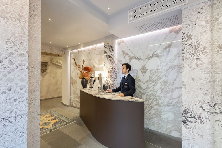 Hotel Donati Luxury Tower Suites