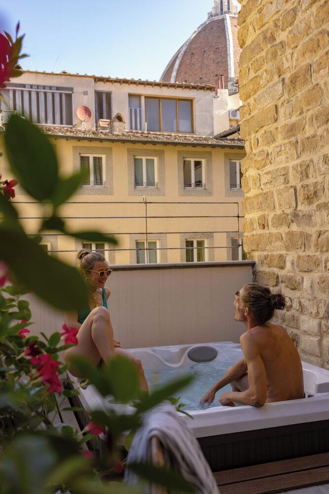 Hotel Donati Luxury Tower Suites