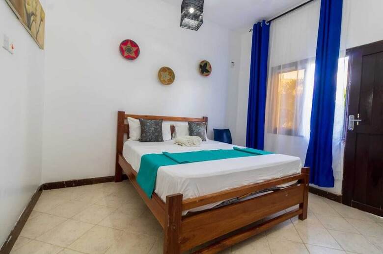 Hotel Pontoon Residence & Suites