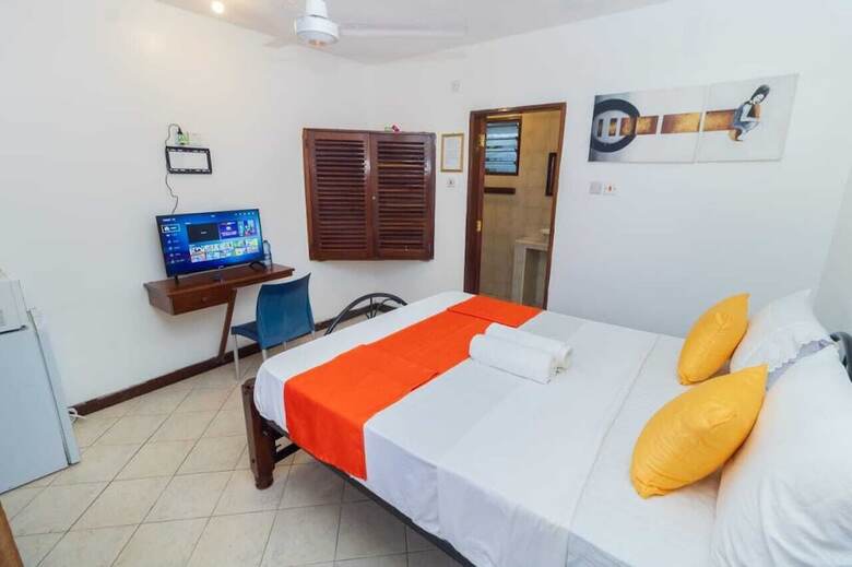 Hotel Pontoon Residence & Suites