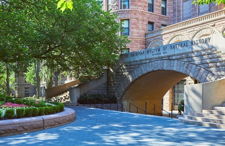 Hotel 5th & 55th Residence Club