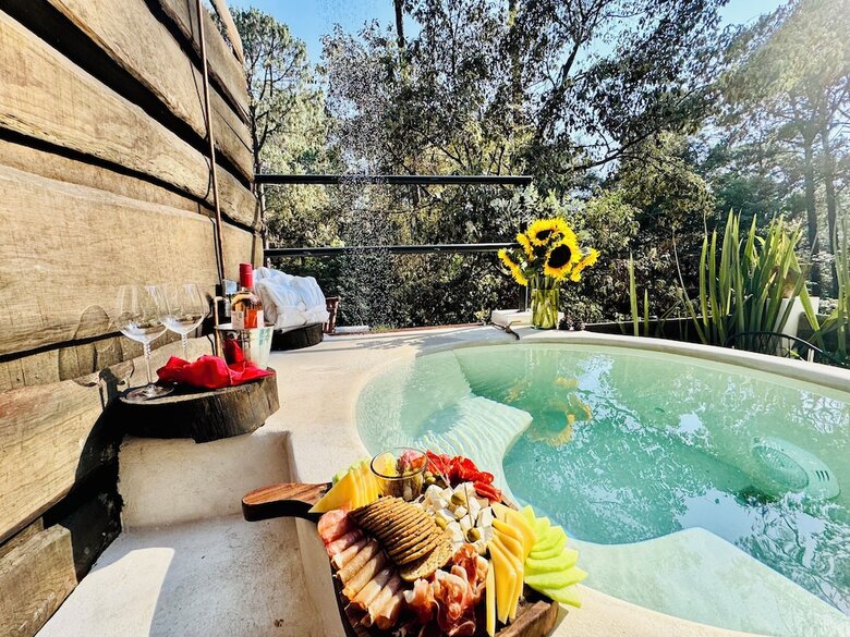 Encino House Hotel Boutique
