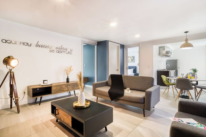 Aparthotel Eazy Centro By Uliv