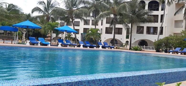 Hotel Salama Bling Beach Resort