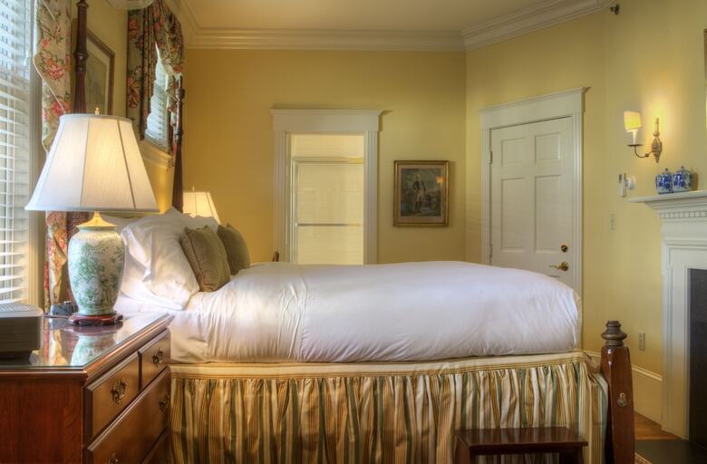 Bed & Breakfast Francis Malbone House Inn