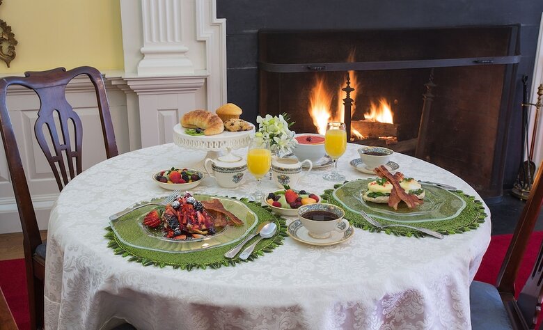 Bed & Breakfast Francis Malbone House Inn
