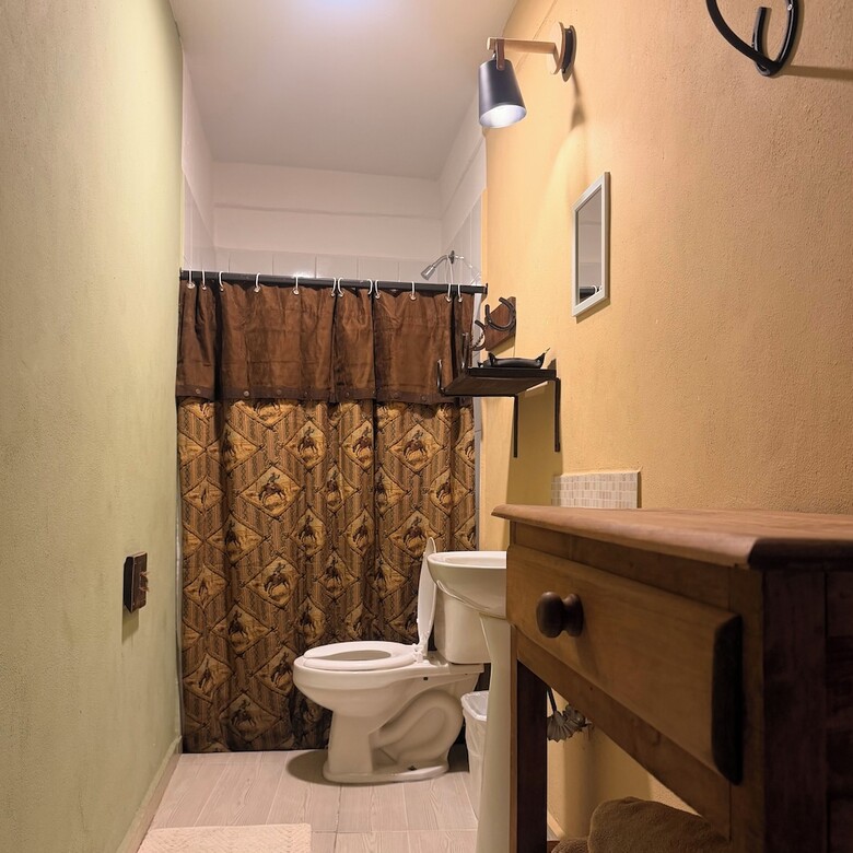 Hotel West Refugio
