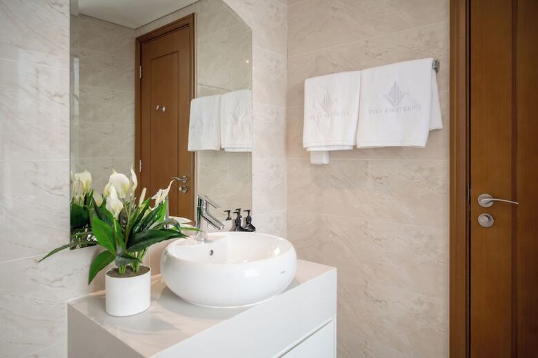 Aparthotel Vera Apartments - Vinhomes Central Park