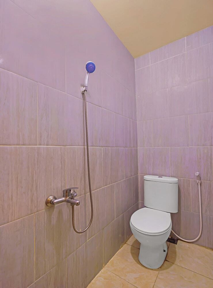 Hotel O Alnindo Makaliwe