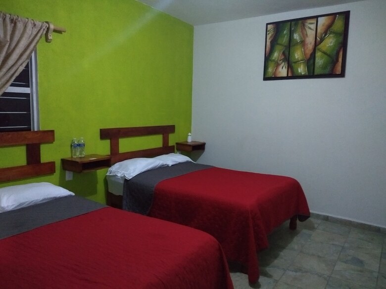 Posada �nix Xilitla