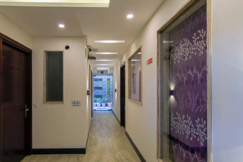 Hotel Artemis 699