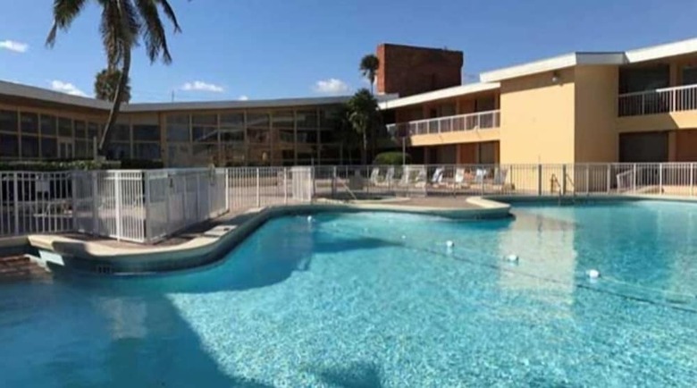 Hotel Sahara Beach Club