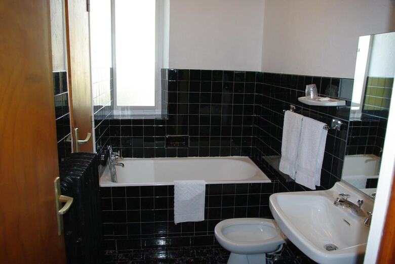 Hotel H�tel Le Tourisme