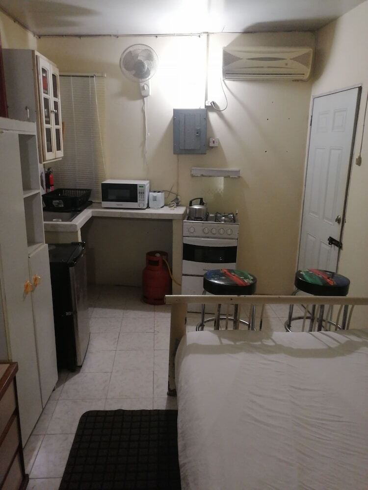 Tony's Guest House