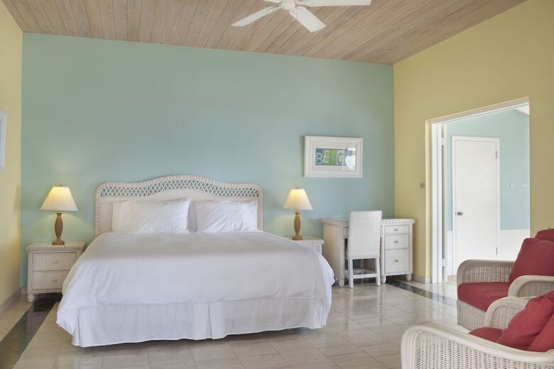 Hotel Cape Santa Maria Beach Resort